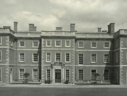Exterior of Trent Park House, 1930. © Houghton Hall