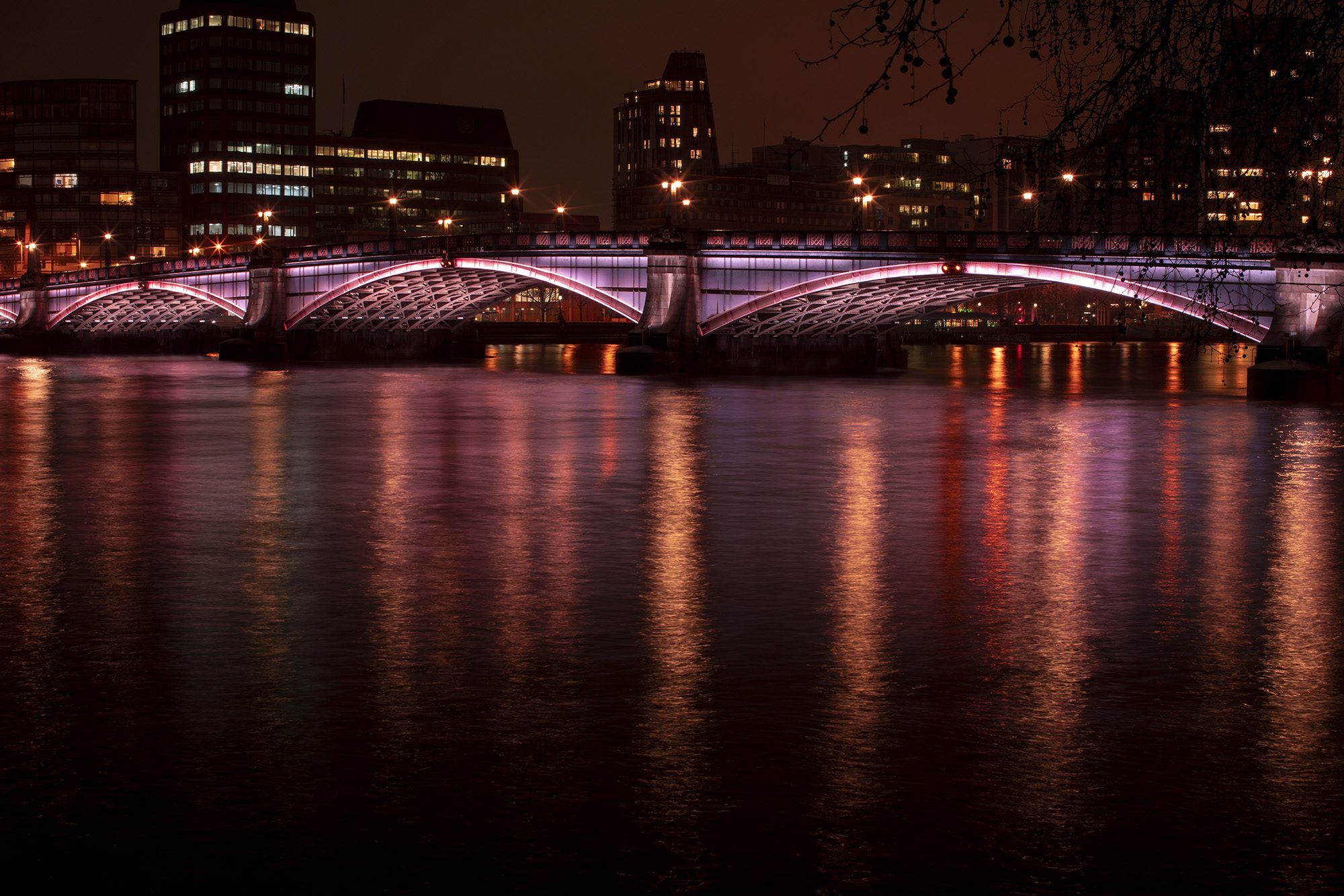 Lambeth_Bridge_-_Illuminated_River_©_Paul_Crawley_3