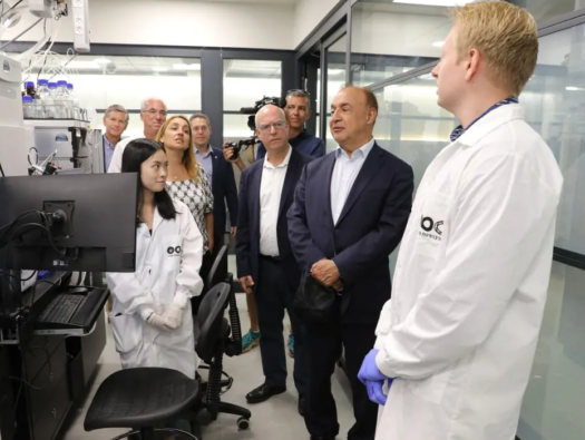 Len Blavatnik on a visit to the TAU campus photo credit_CHEN GALILI